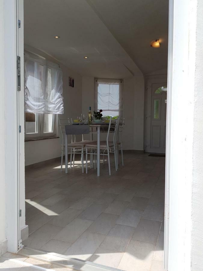 Apartment Ulika Marčana Εξωτερικό φωτογραφία